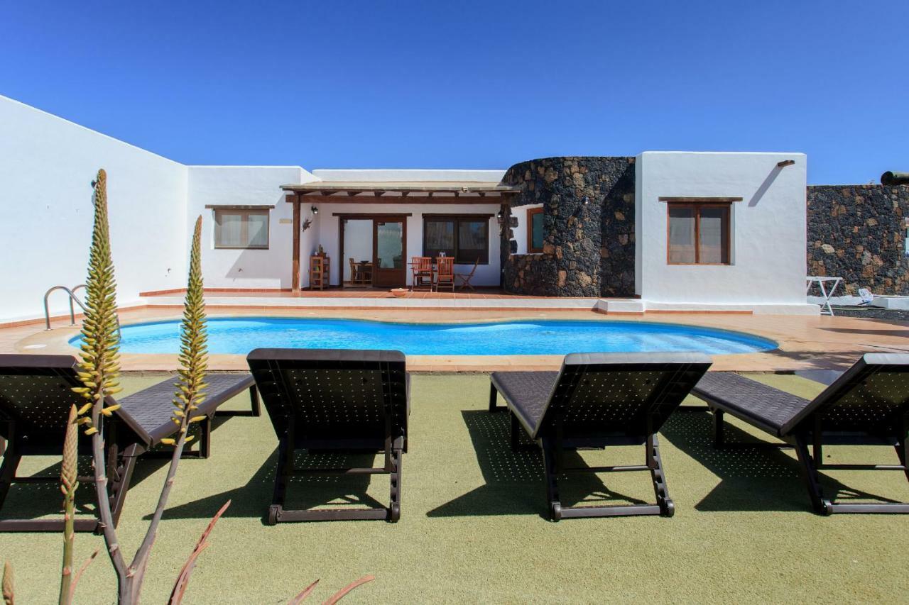 Villa Casa Mina La Oliva Exterior foto