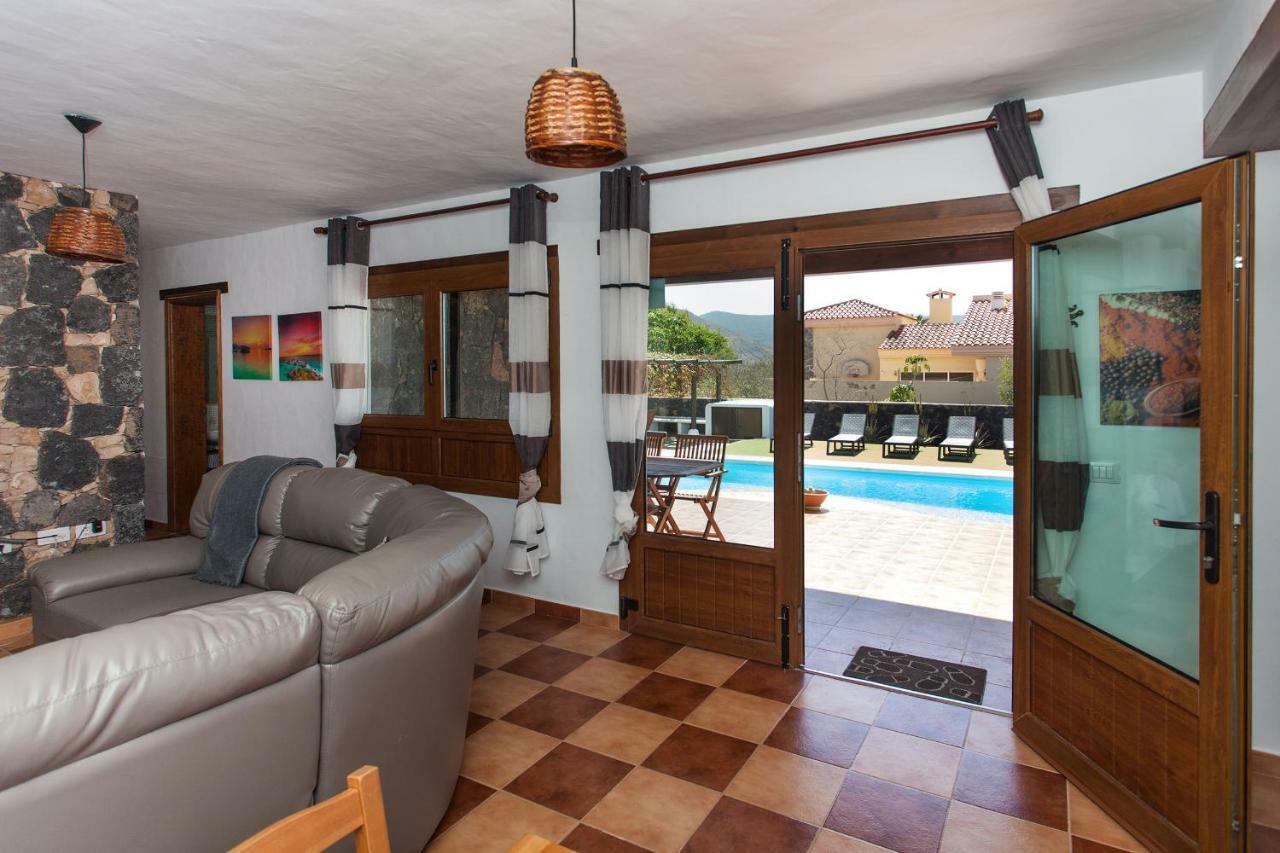 Villa Casa Mina La Oliva Exterior foto